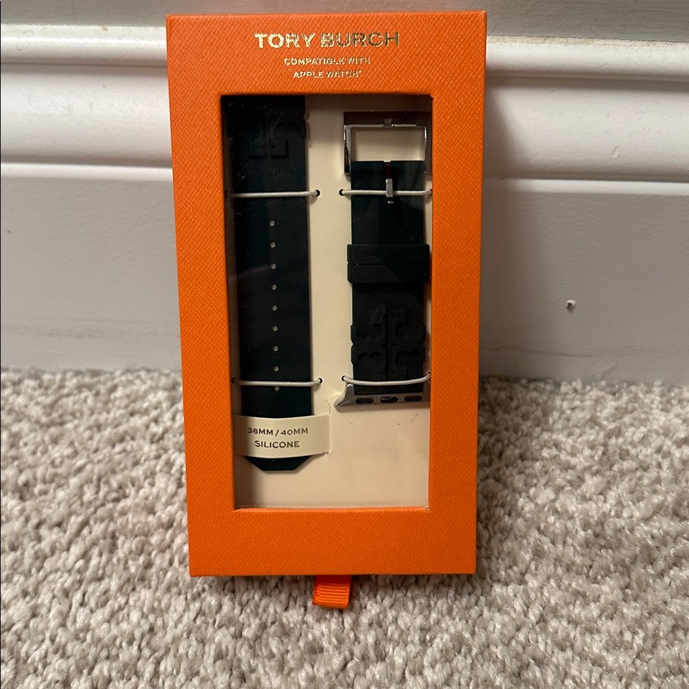 NWT Tory Burch Silicone Apple Watch Band - Green, 38mm/40mm